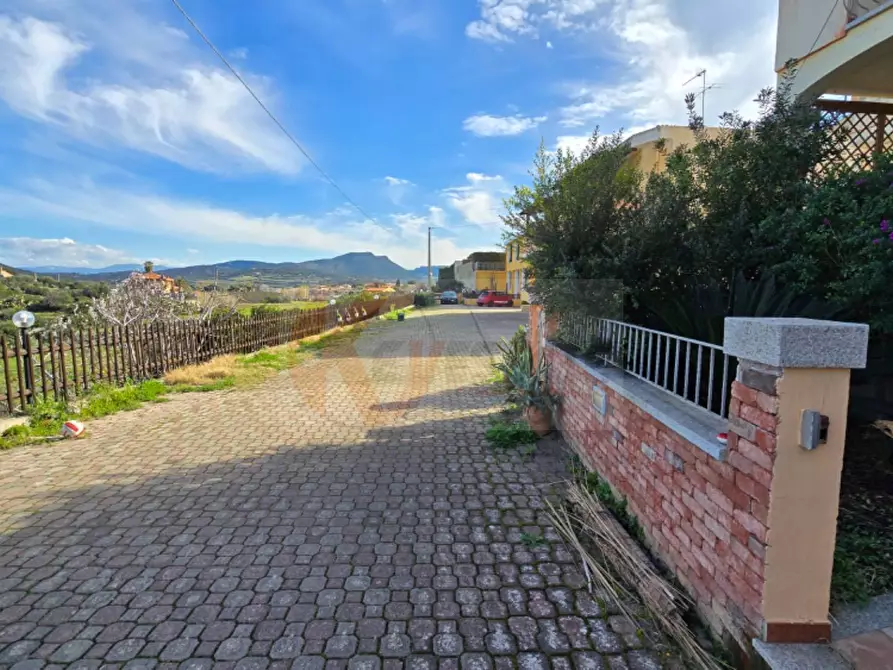 Immagine 29 di Appartamento in vendita  in via Cipro a Castelsardo