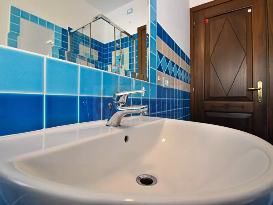 Immagine 22 di Appartamento in vendita  in via Cipro a Castelsardo