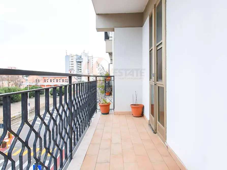 Immagine 15 di Appartamento in vendita  in via Madrid a Sassari