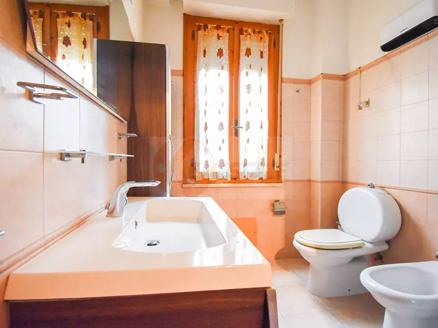 Immagine 23 di Appartamento in vendita  in via Madrid a Sassari