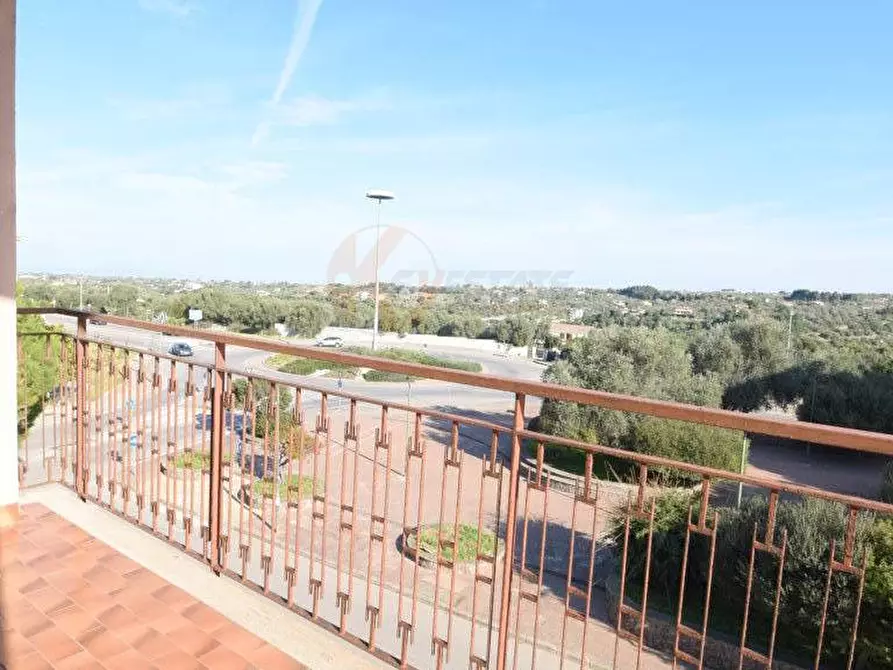 Immagine 8 di Appartamento in vendita  in Via Cadamosto a Sassari