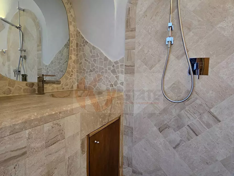 Immagine 10 di Appartamento in vendita  in Via del Gabbiano a Arzachena