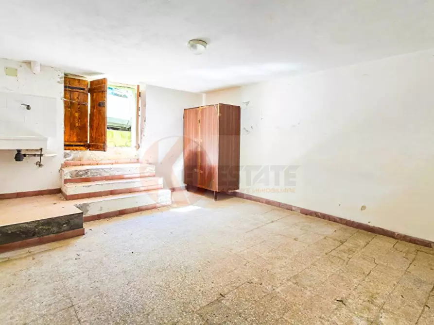 Immagine 22 di Appartamento in vendita  in via Tevere a Ossi