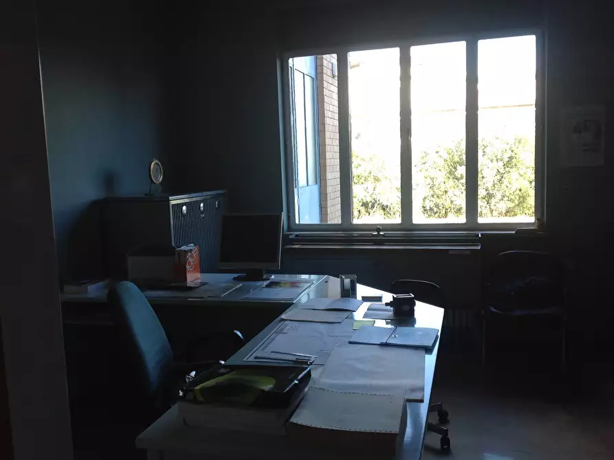 Immagine 4 di Capannone industriale in vendita  in Via Roma a Martinsicuro