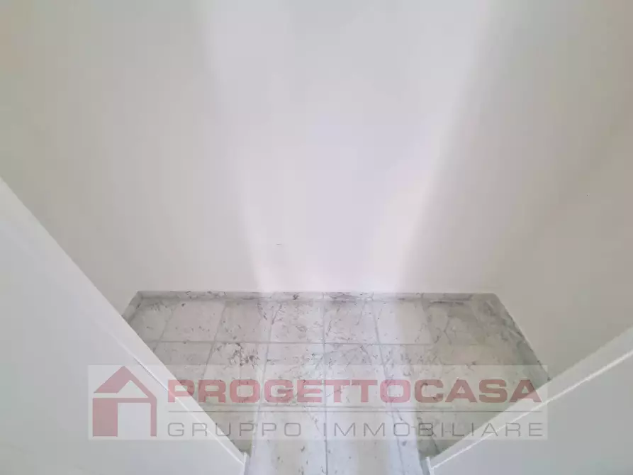 Immagine 9 di Appartamento in vendita  in VIA GINO MORETTI a San Benedetto Del Tronto