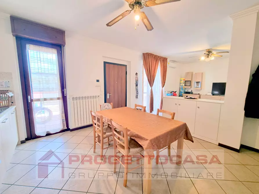 Immagine 11 di Appartamento in vendita  in via umberto saba a Monteprandone