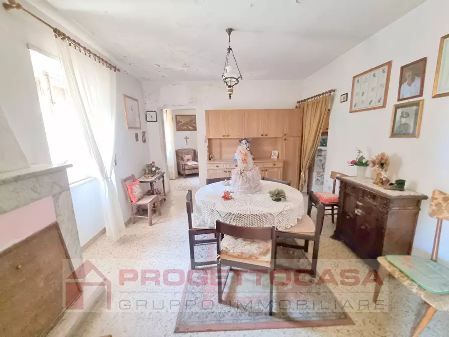 Immagine 3 di Casa indipendente in vendita  in VIA LEOPARDI a Monsampolo Del Tronto