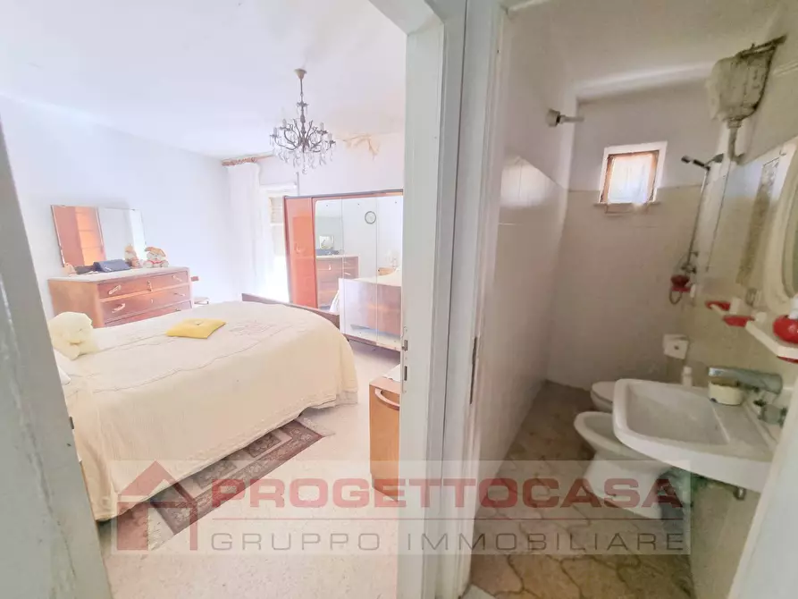 Immagine 14 di Casa indipendente in vendita  in VIA LEOPARDI a Monsampolo Del Tronto