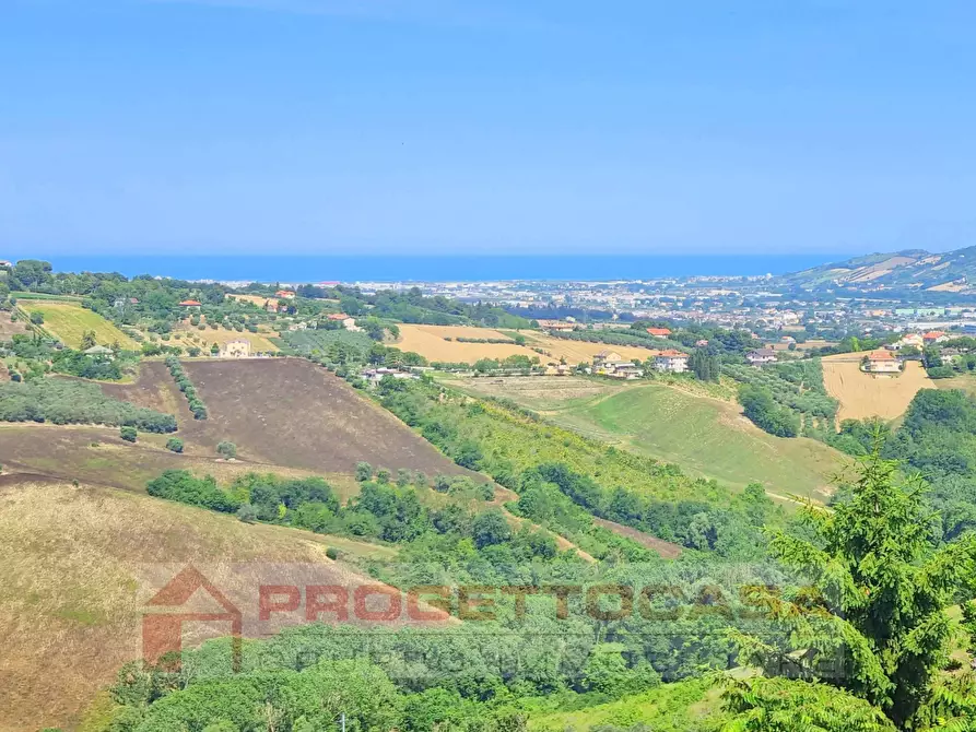 Immagine 19 di Casa indipendente in vendita  in VIA LEOPARDI a Monsampolo Del Tronto