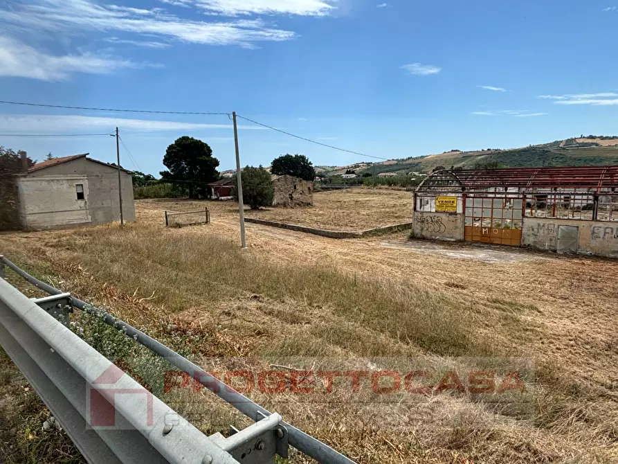 Immagine 3 di Terreno industriale in vendita  in Località Collenaresco a Giulianova