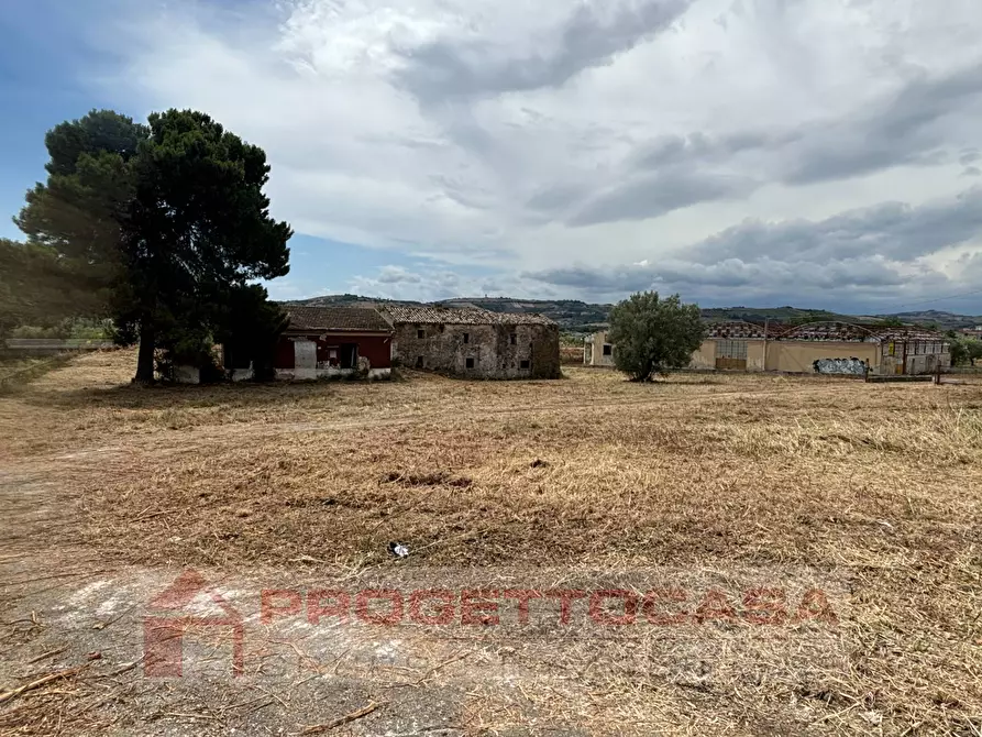 Immagine 7 di Terreno industriale in vendita  in Località Collenaresco a Giulianova