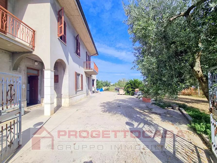 Immagine 5 di Casa indipendente in vendita  in ottantesima strada a Monteprandone