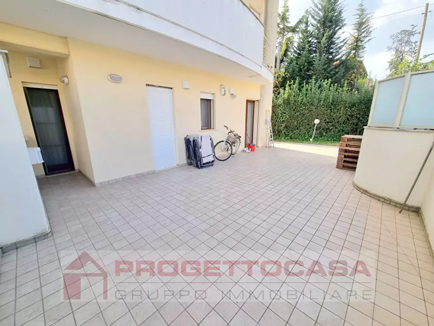 Immagine 7 di Appartamento in vendita  in SALARIA a Spinetoli