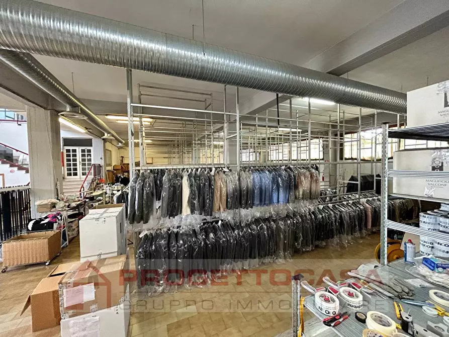 Immagine 9 di Capannone industriale in vendita  in Via Salaria a Monteprandone