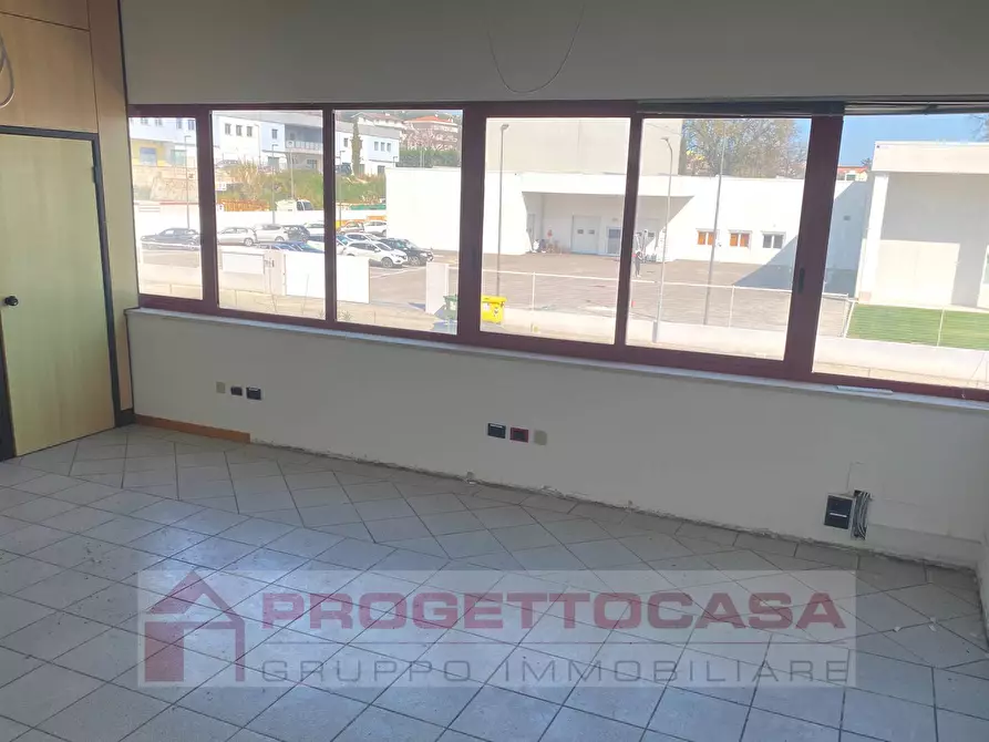 Immagine 7 di Capannone industriale in affitto  in Via Nevada a Grottammare