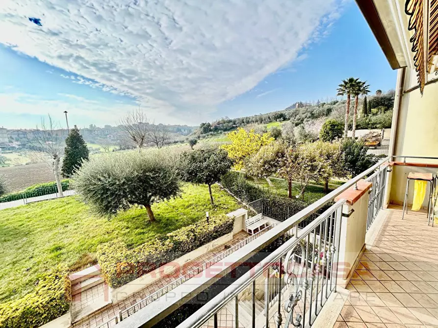 Immagine 4 di Appartamento in vendita  in Via Beato Venanzio da Fabriano a Monteprandone