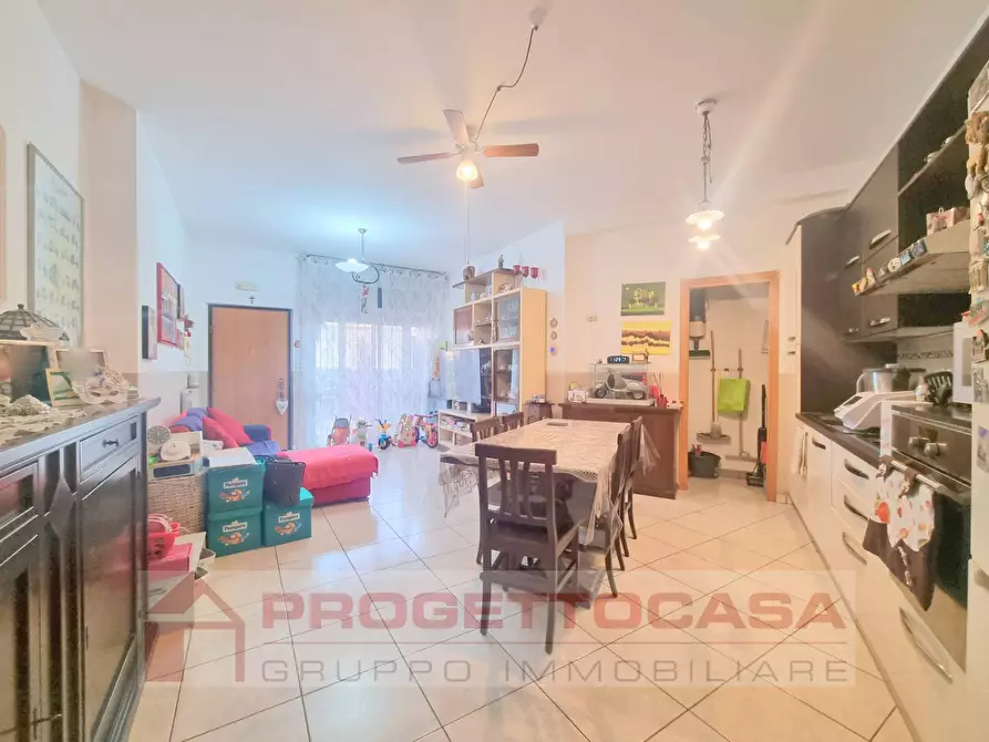 Immagine 5 di Appartamento in vendita  in VIA VANNICOLA a Spinetoli