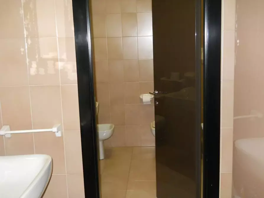 Immagine 17 di Ufficio in affitto  in Corso Domenico Baccarini a Faenza