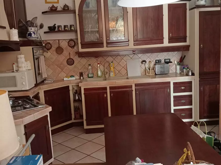 Immagine 3 di Villa in vendita  in VIA PUNTA a Imola