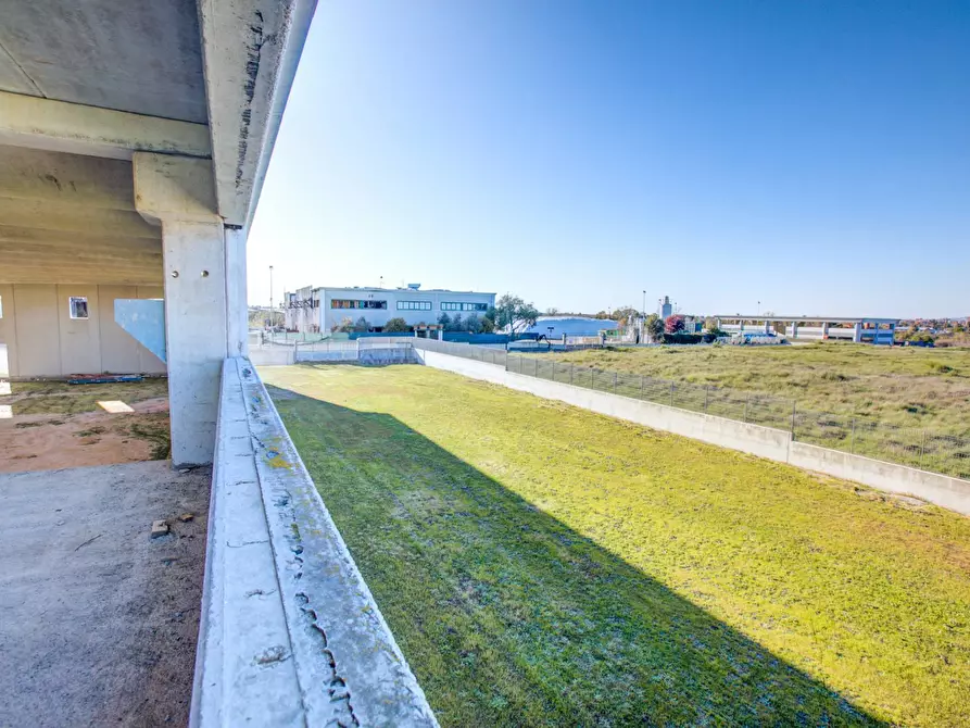 Immagine 20 di Capannone industriale in vendita  in Via della Produzione a Aprilia