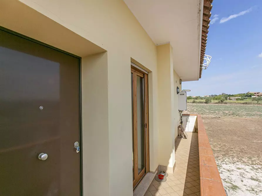 Immagine 24 di Casa bifamiliare in vendita  in via tre cannelle a Pomezia