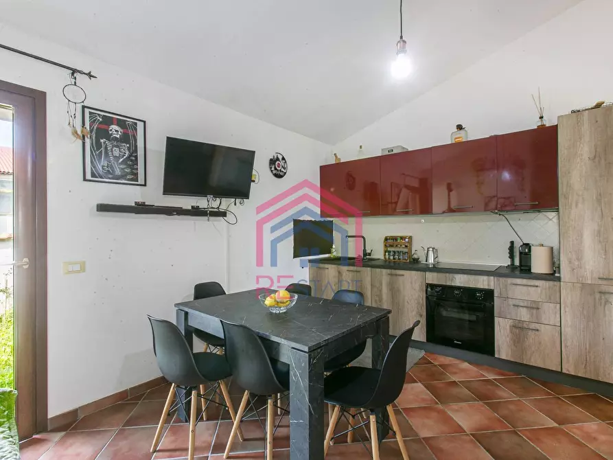 Immagine 5 di Villetta a schiera in vendita  in via rimini a Ardea