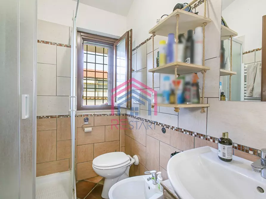 Immagine 10 di Villetta a schiera in vendita  in via rimini a Ardea