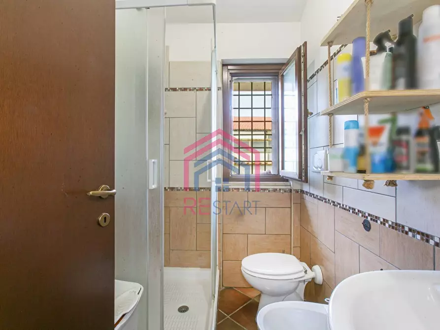 Immagine 11 di Villetta a schiera in vendita  in via rimini a Ardea