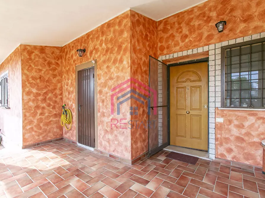 Immagine 22 di Villetta a schiera in vendita  in via rimini a Ardea