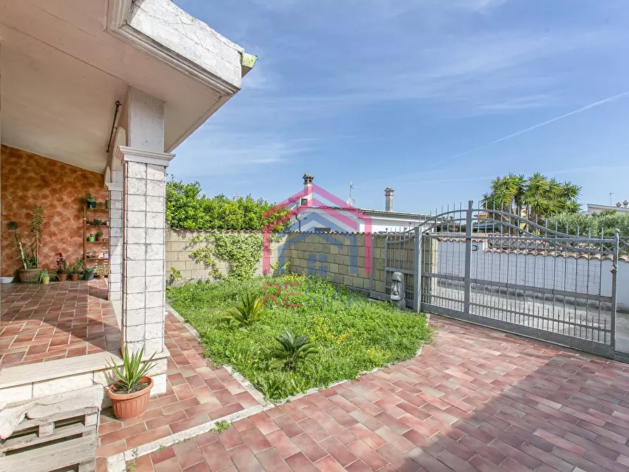 Immagine 18 di Villetta a schiera in vendita  in via rimini a Ardea