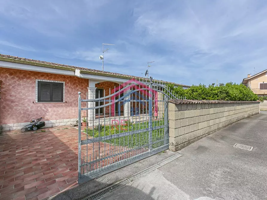 Immagine 27 di Villetta a schiera in vendita  in via rimini a Ardea