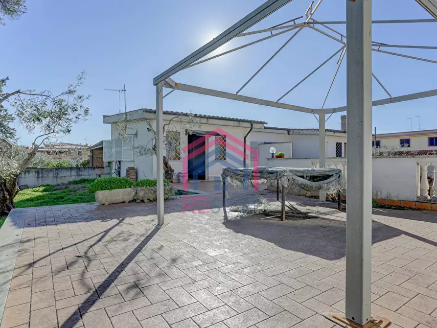 Immagine 27 di Casa bifamiliare in vendita  in Via Campobello a Pomezia