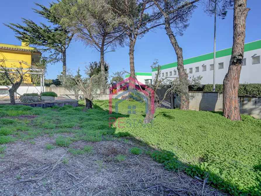 Immagine 30 di Casa bifamiliare in vendita  in Via Campobello a Pomezia