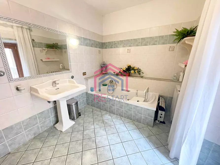 Immagine 21 di Appartamento in vendita  in VIA BRUNO ANNARUMI a Genzano Di Roma