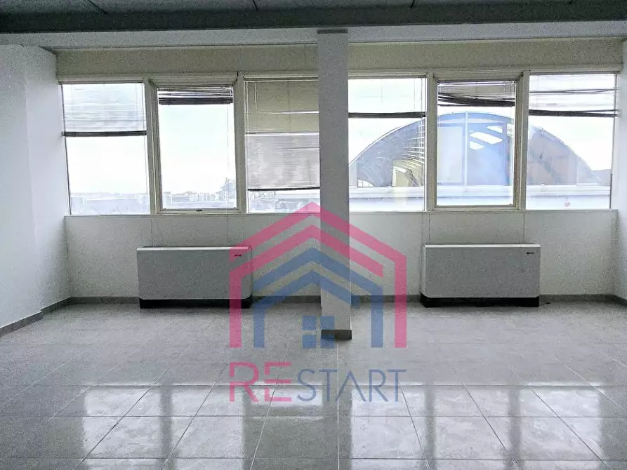 Immagine 30 di Ufficio in affitto  in Via del Mare a Pomezia