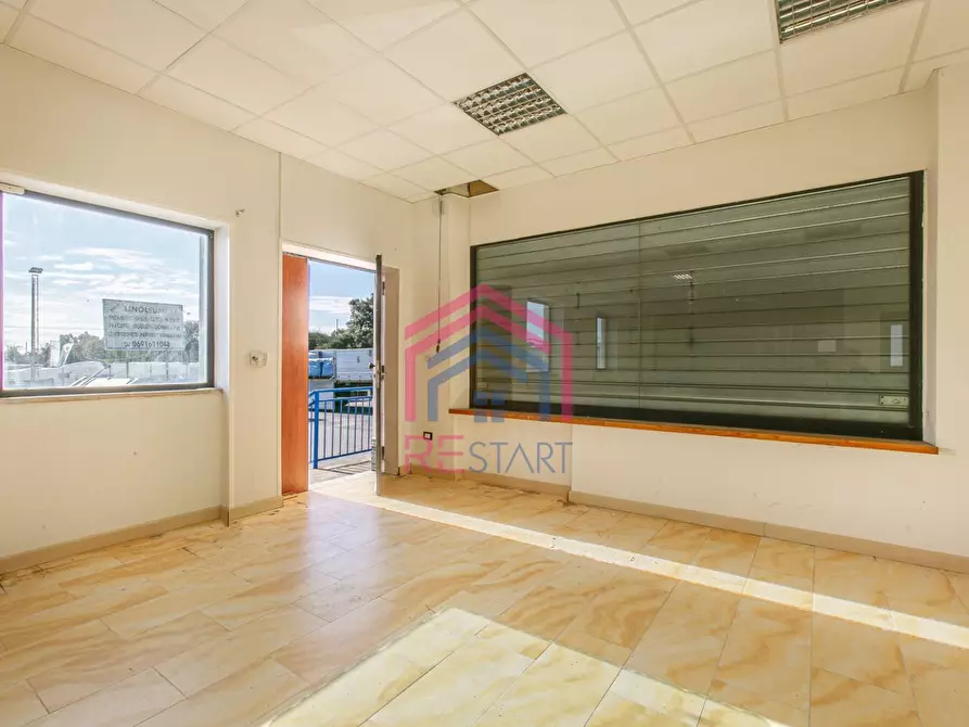 Immagine 9 di Locale commerciale in affitto  in Pontina Vecchia a Pomezia