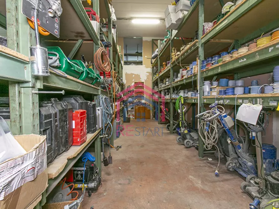 Immagine 20 di Magazzino in affitto  in via Pontina Vecchia a Pomezia