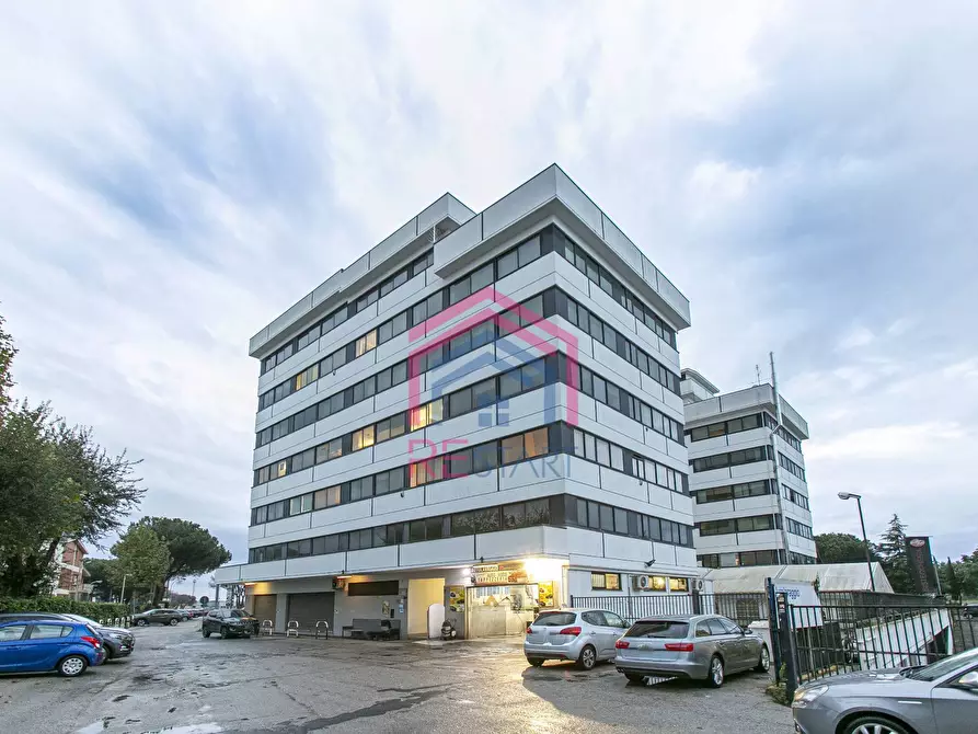 Immagine 2 di Ufficio in vendita  in Via Orvieto a Pomezia