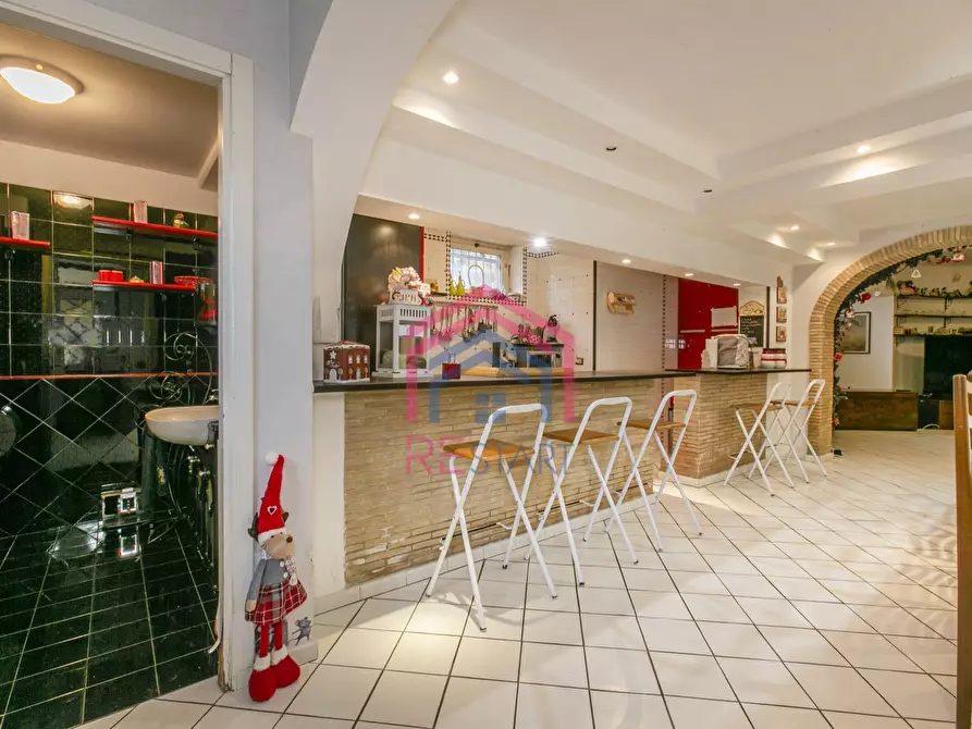 Immagine 28 di Casa bifamiliare in vendita  in via tito livio a Pomezia