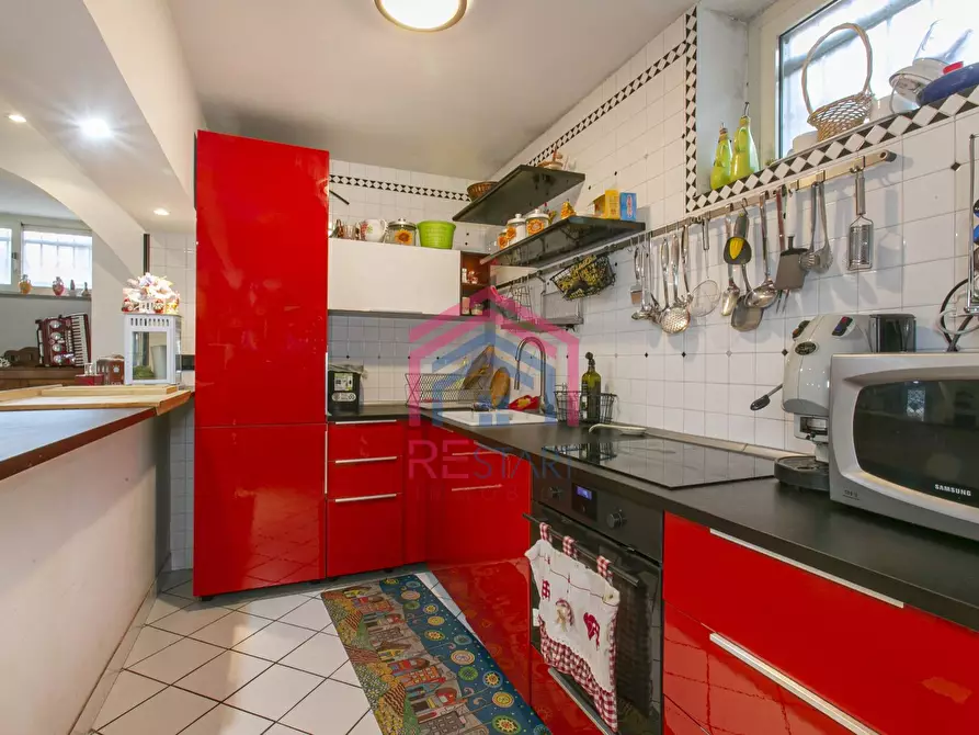 Immagine 24 di Casa bifamiliare in vendita  in via tito livio a Pomezia