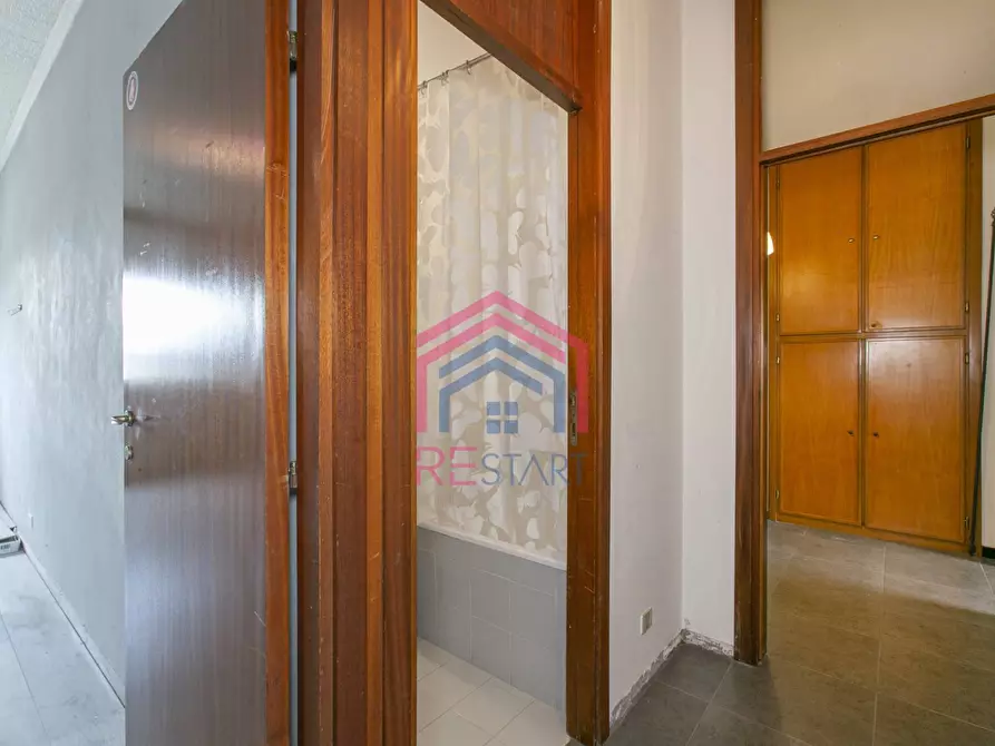 Immagine 20 di Appartamento in vendita  a Pomezia