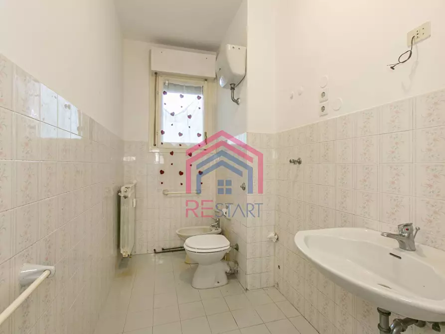 Immagine 22 di Appartamento in vendita  a Pomezia