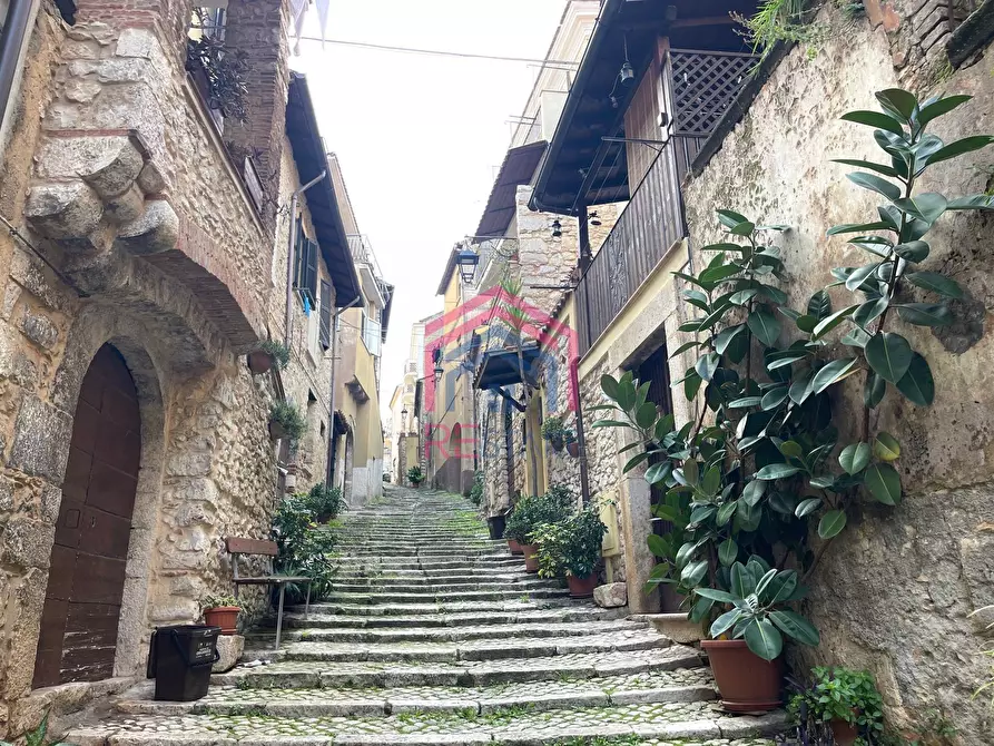 Immagine 15 di Appartamento in vendita  in via felice orsini a Priverno