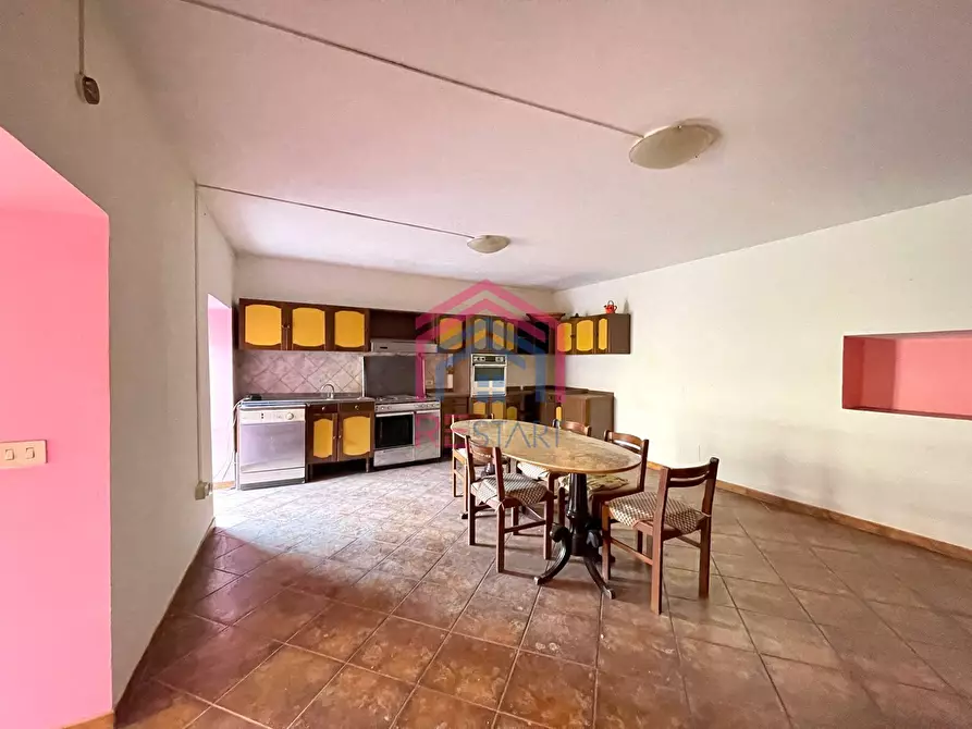 Immagine 2 di Appartamento in vendita  in via felice orsini a Priverno