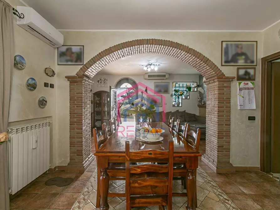 Immagine 14 di Villa in vendita  in via stromboli a Aprilia