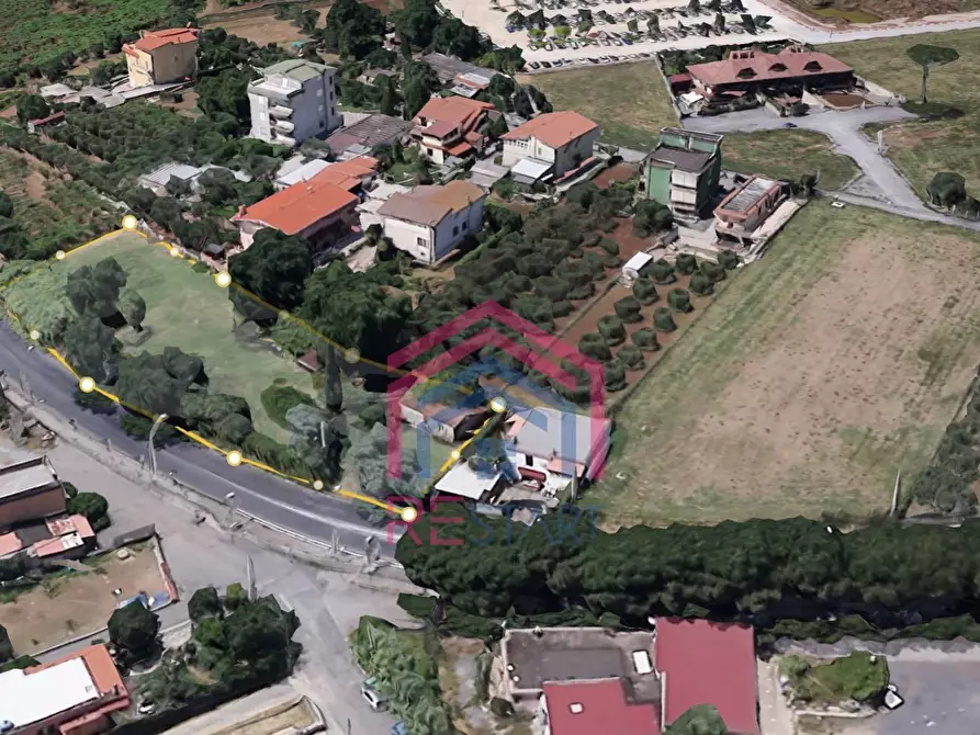 Immagine 4 di Rustico / casale in vendita  in via piani di santa maria a Ariccia