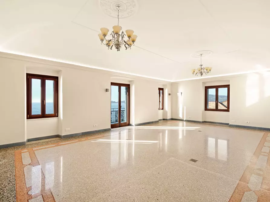 Immagine 9 di Villa in vendita  in Via Aurelia a Zoagli