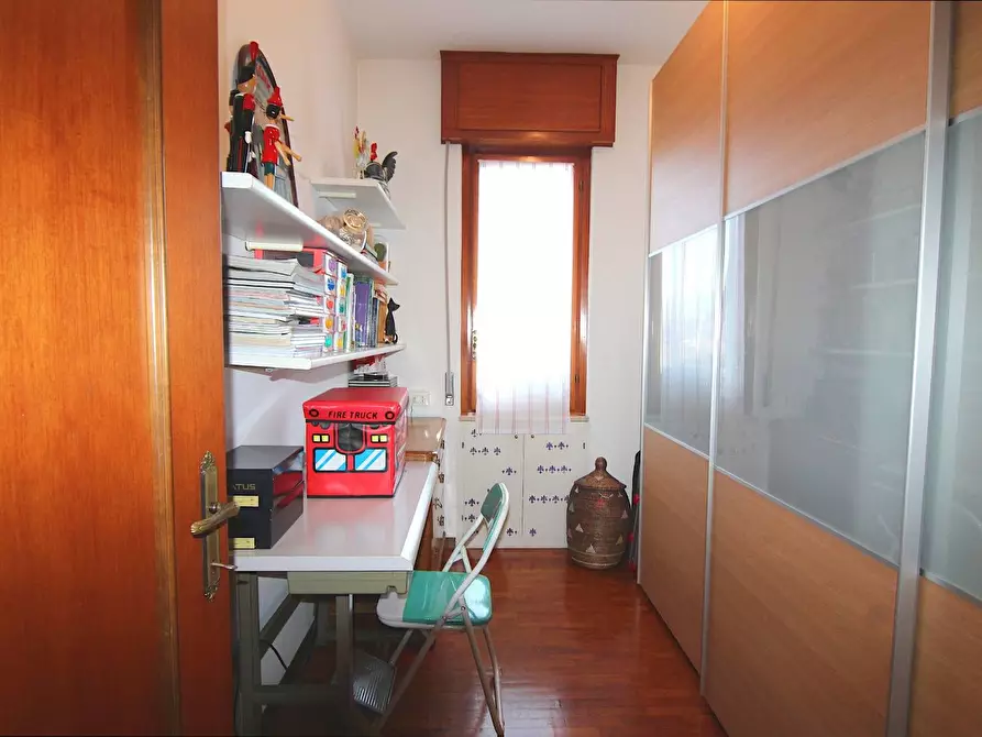 Immagine 9 di Appartamento in vendita  in Via Pastine a Santa Margherita Ligure