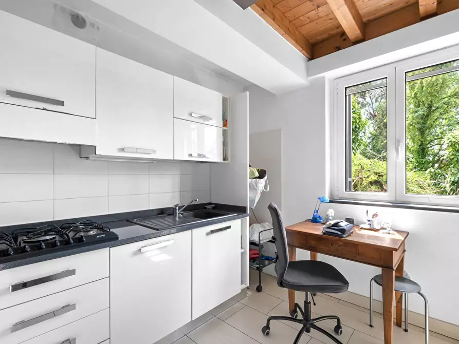 Immagine 7 di Appartamento in vendita  in Via Bozzo Costa a Rapallo