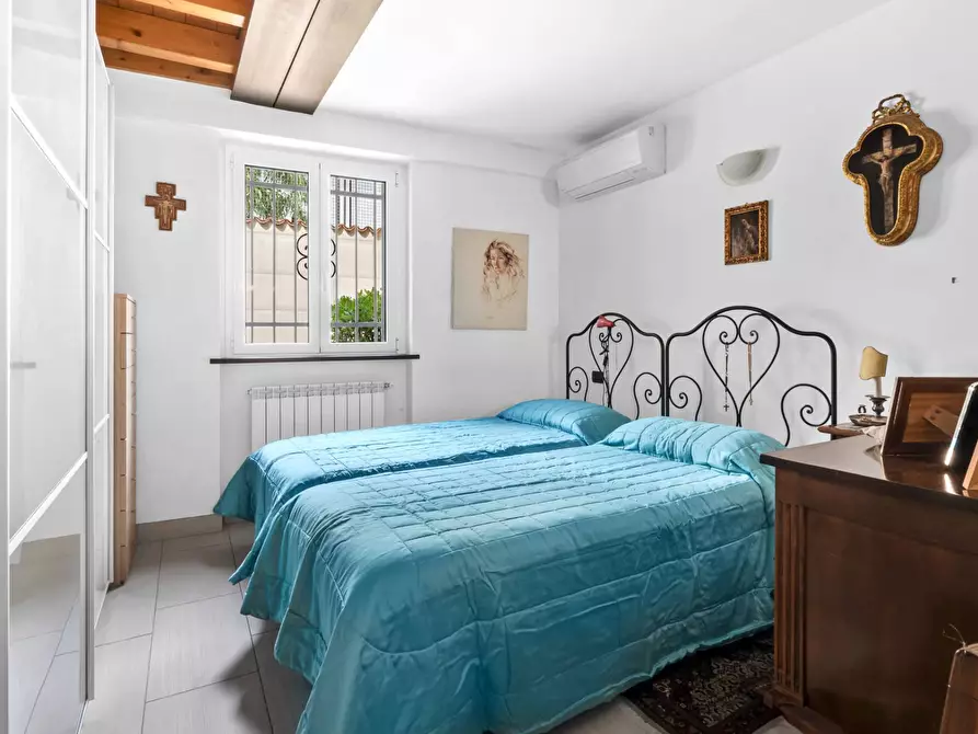 Immagine 9 di Appartamento in vendita  in Via Bozzo Costa a Rapallo